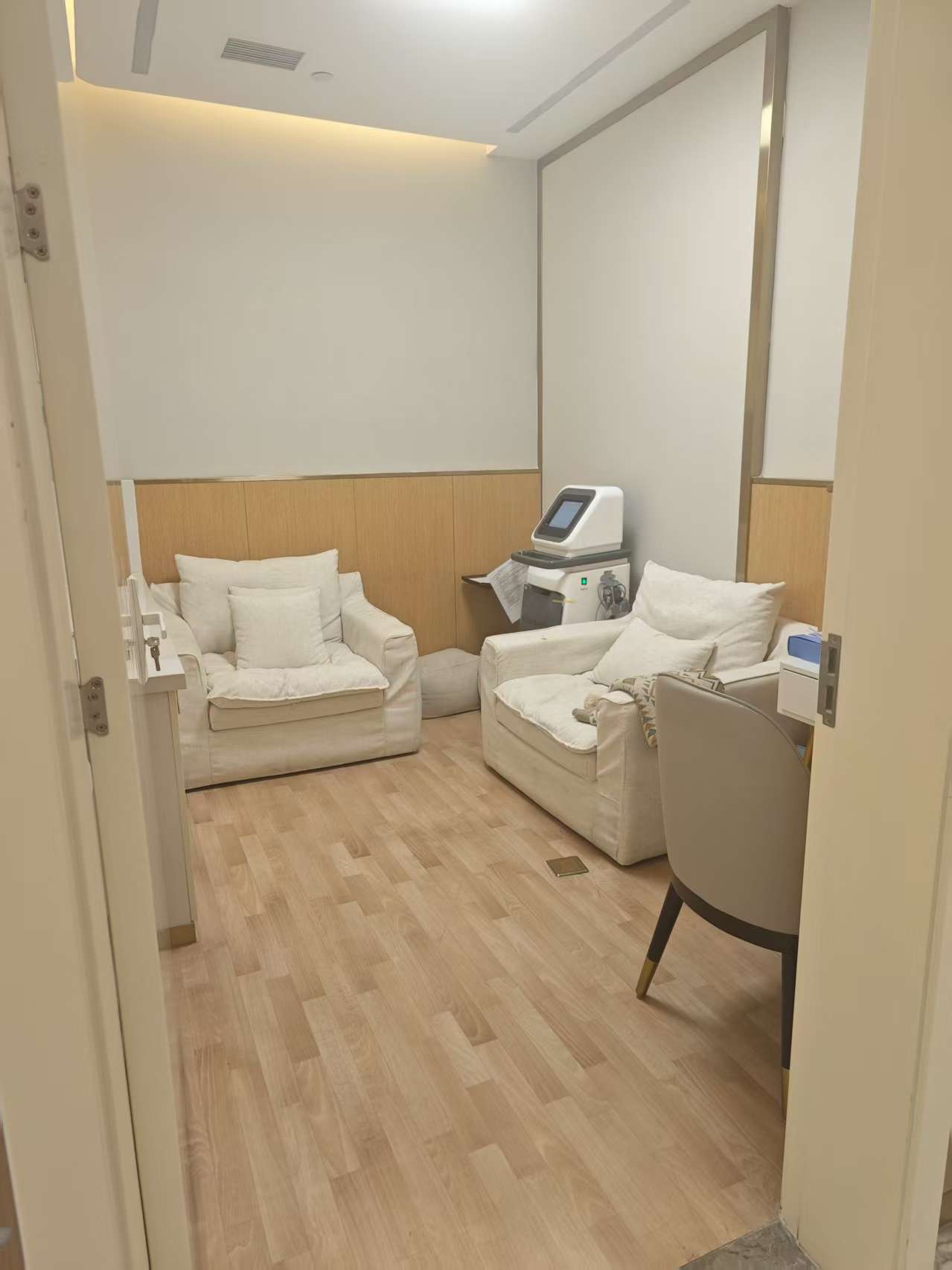 cb5edf0f78a6e81cfa2ba00a0be2fbb2 cb5edf0f78a6e81cfa2ba00a0be2fbb2